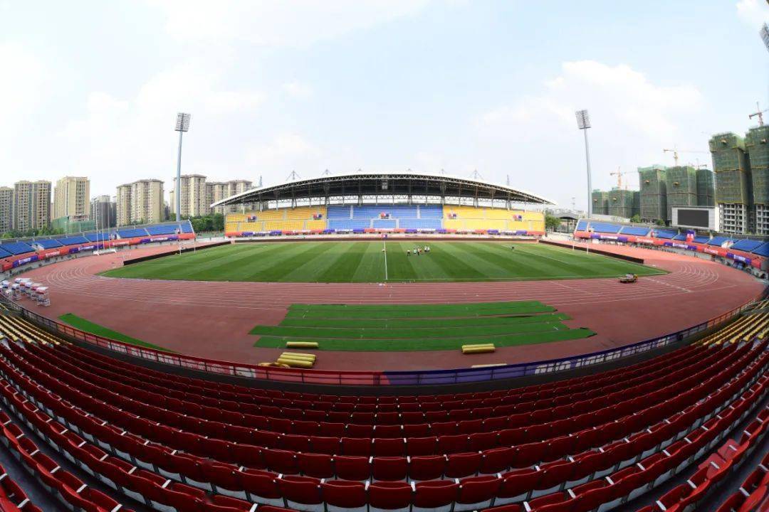  昂热新球场建设进度延迟引担忧  